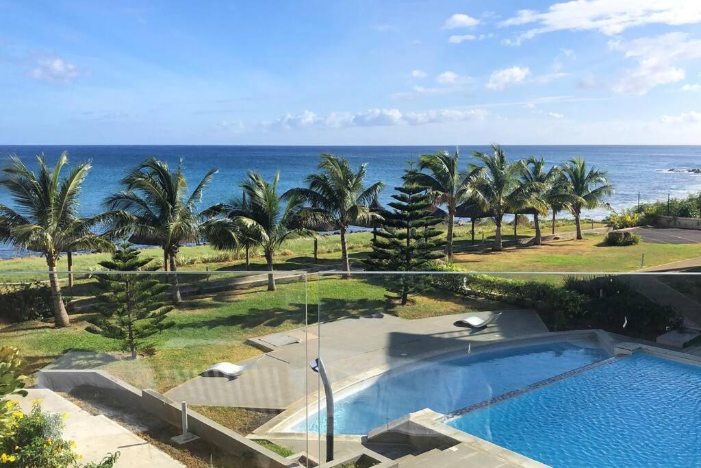 Magnificent Sea-View Apartment Flic-en-Flacq Exterior foto